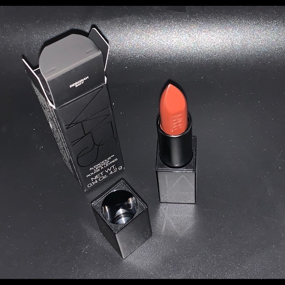 NARS Audacious Lipstick - Deborah - Picture 5 of 5